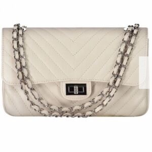 Elegant Cream Quilted Chain Bag